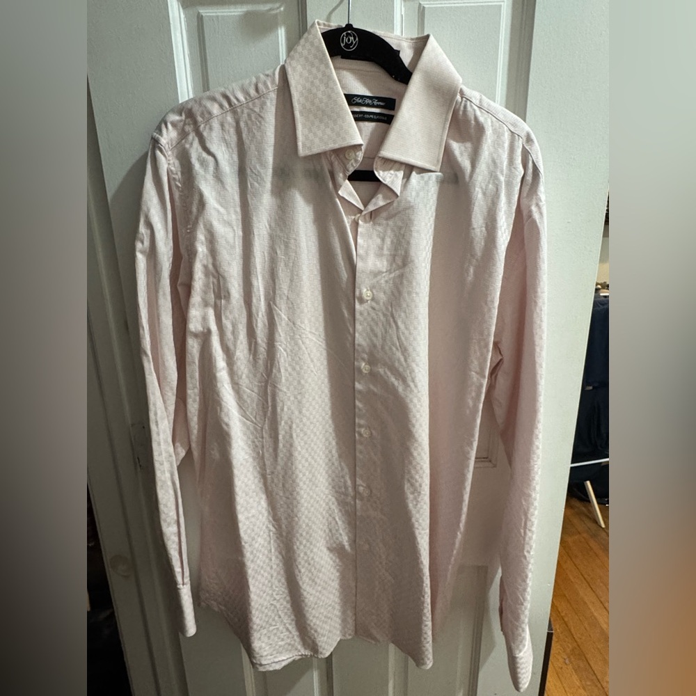 Saks Fifth Avenue Light Pink Dress Shirt